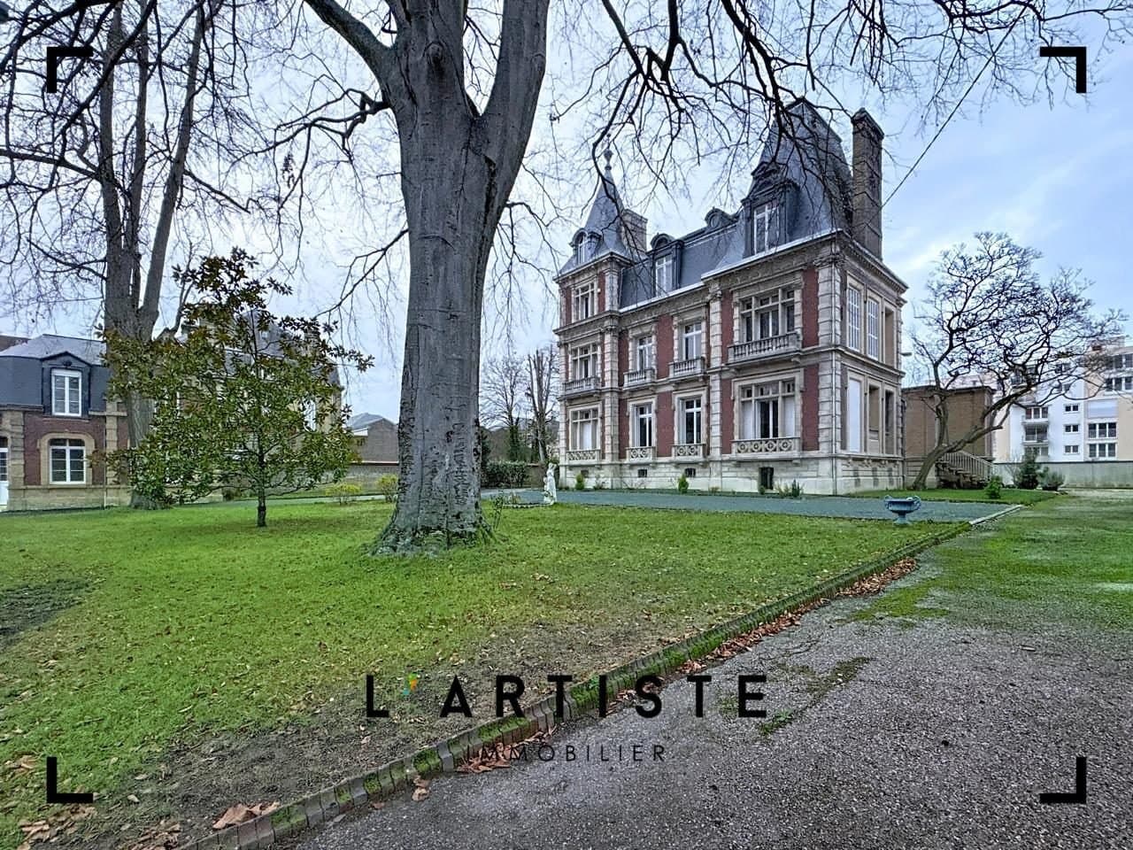 Elbeuf Château — Château for sale in Normandy, France