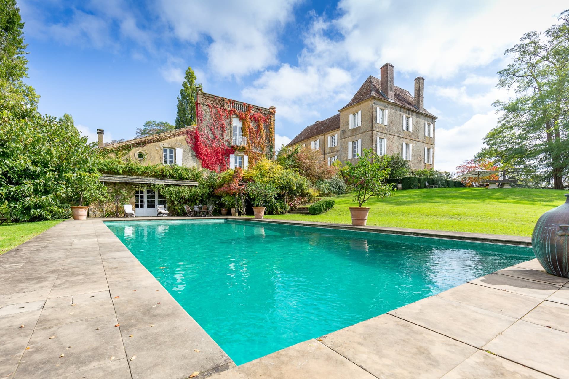 Gers Château Of 1300m² On 5 Hectares