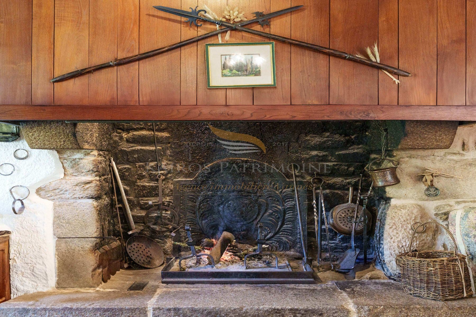 Small Manor With Beautiful Outbuildings In The Heart Of A Countryside Park 5