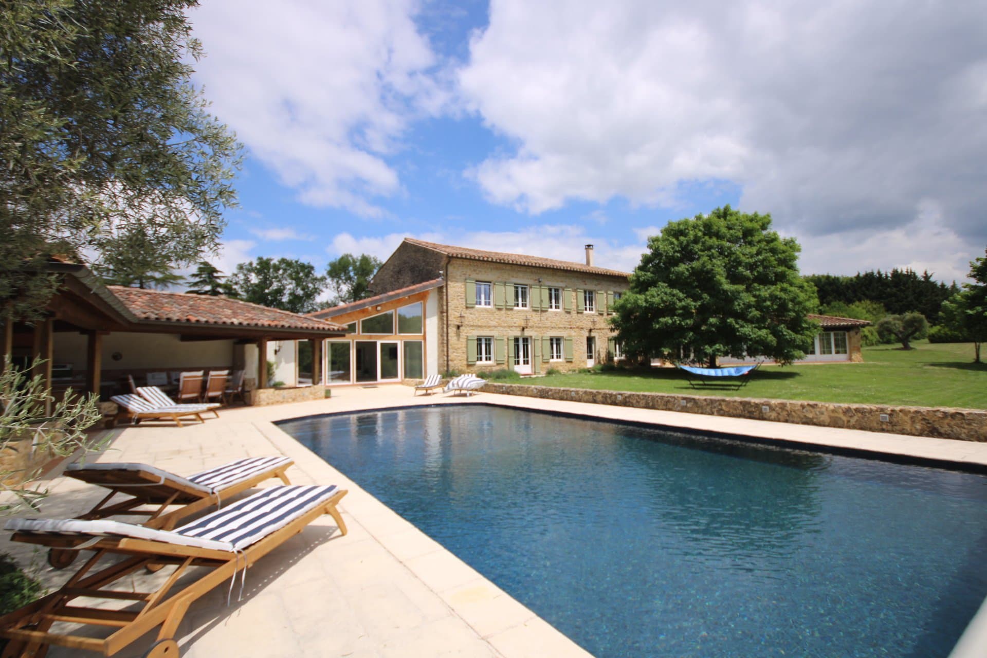 Splendid Property