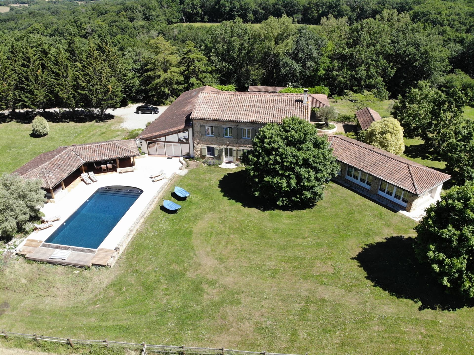 Splendid Property 2