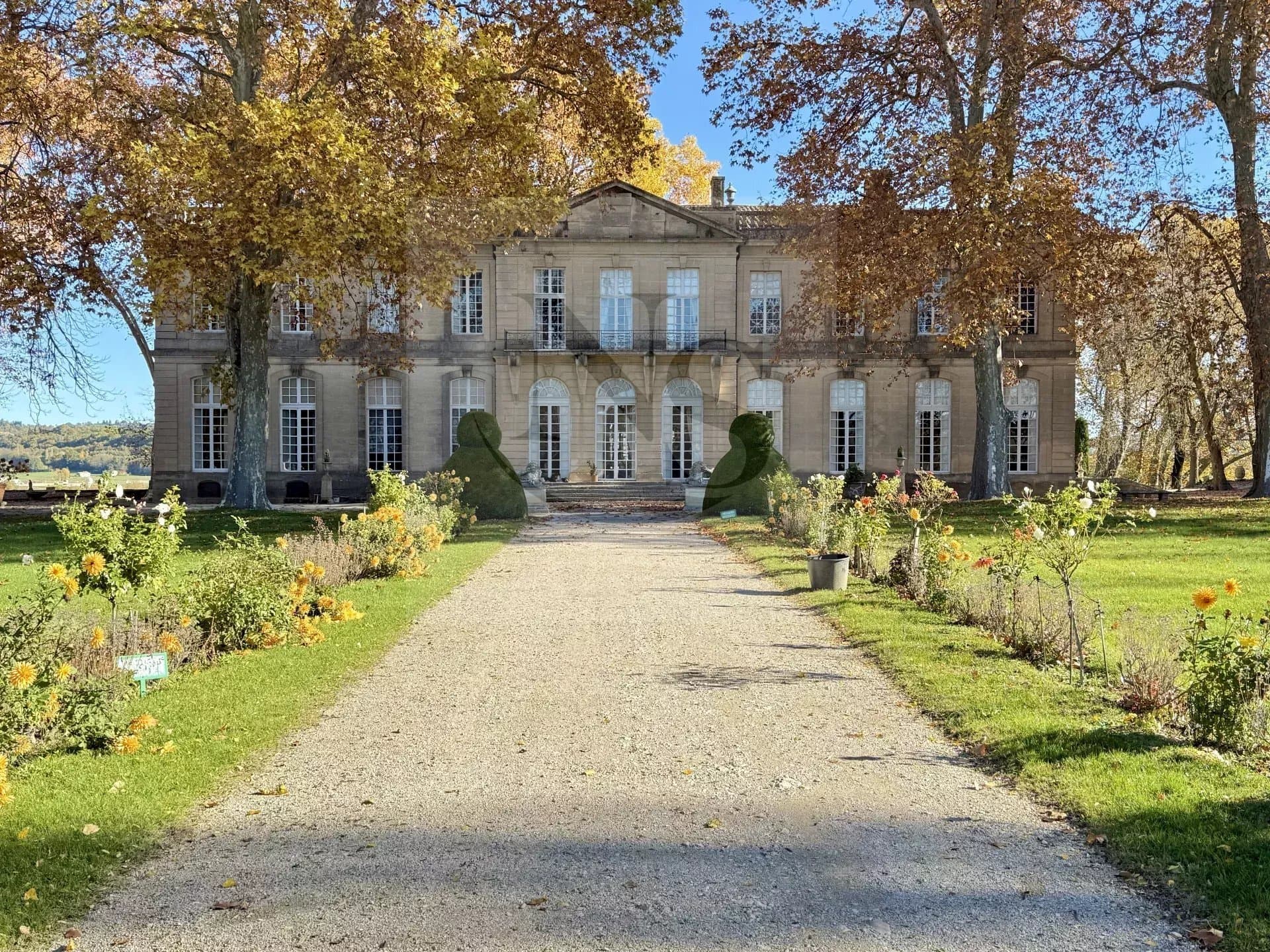 Superb Castle 18 Th In Provence / 50 Minutes From Aix En Provence