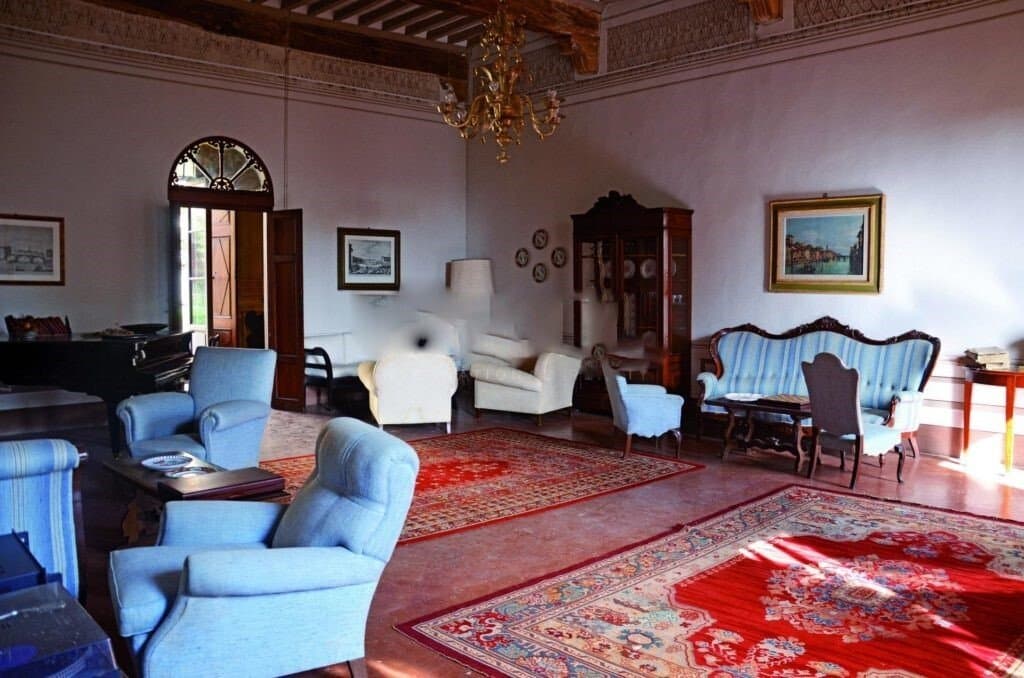 1200's Castle With Country Houses 110 Ha Land 2