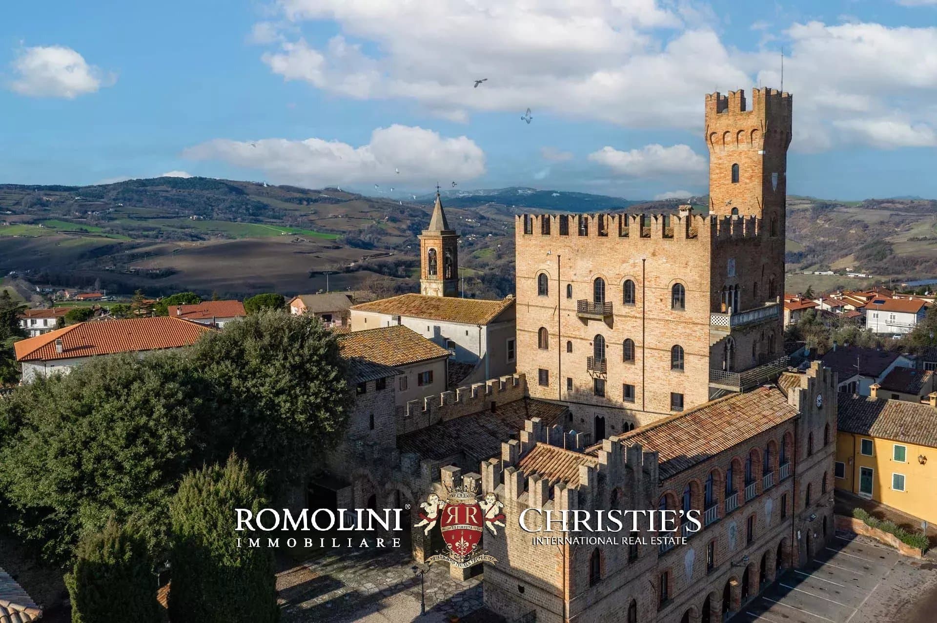 13 Th Century Castle For Sale In Marche, 30' From The Sea