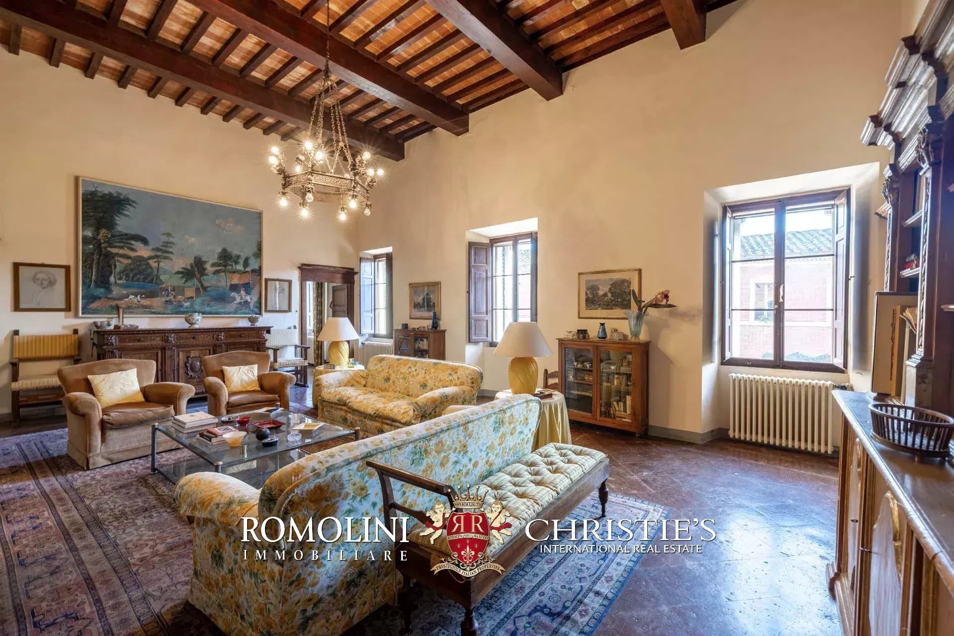 800 Ha Estate With Castle And Hunting Reserve For Sale In Tuscany 2