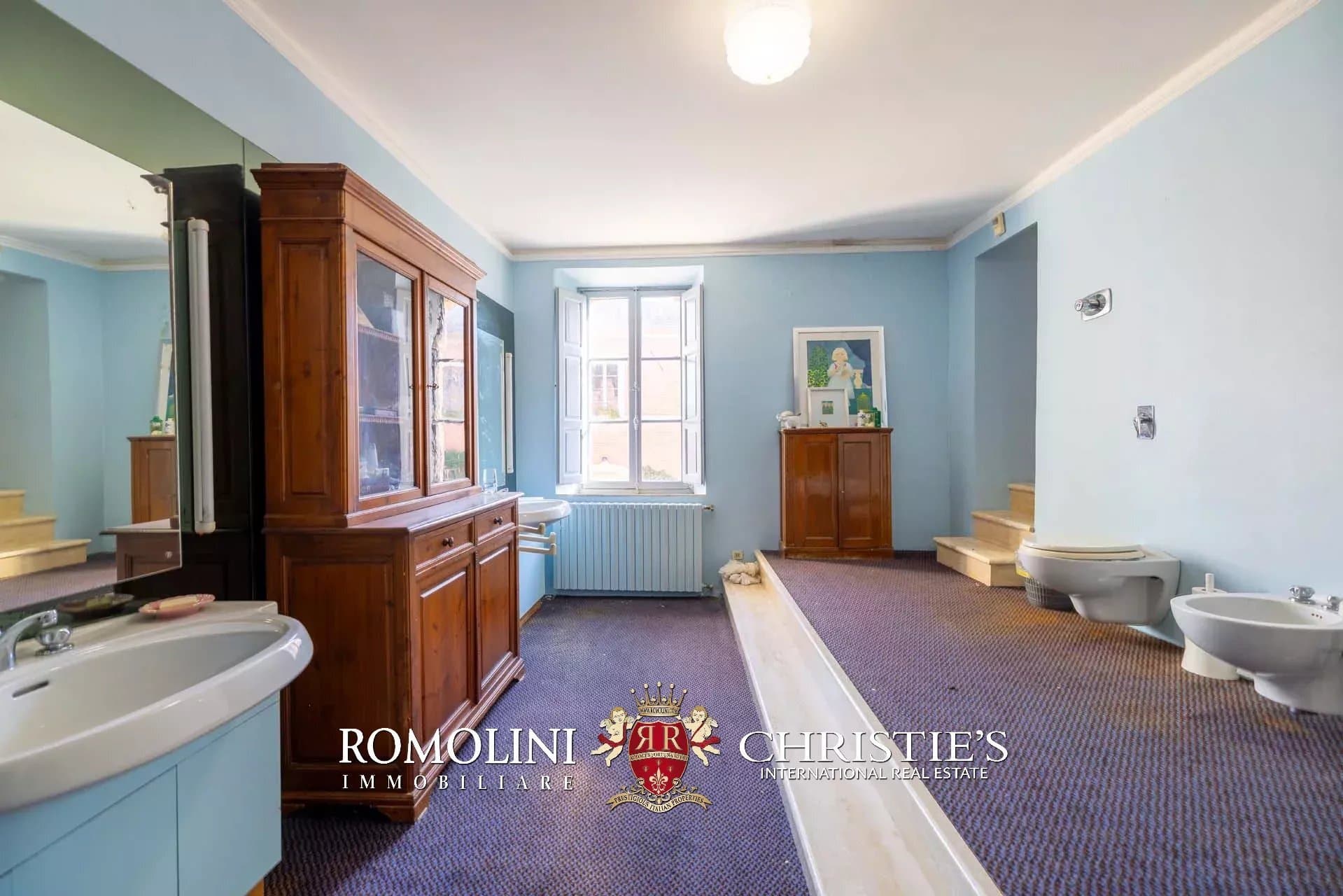800 Ha Estate With Castle And Hunting Reserve For Sale In Tuscany 4