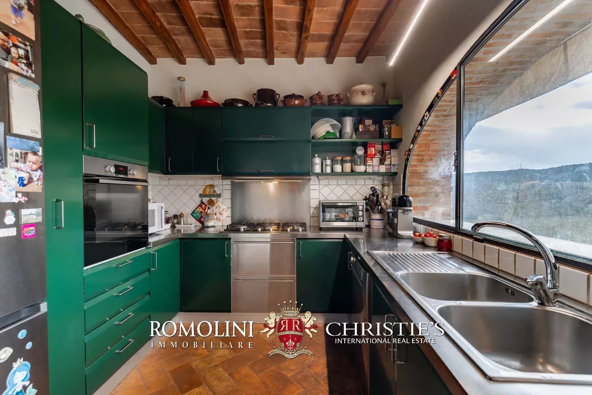 800 Ha Estate With Castle And Hunting Reserve For Sale In Tuscany 5