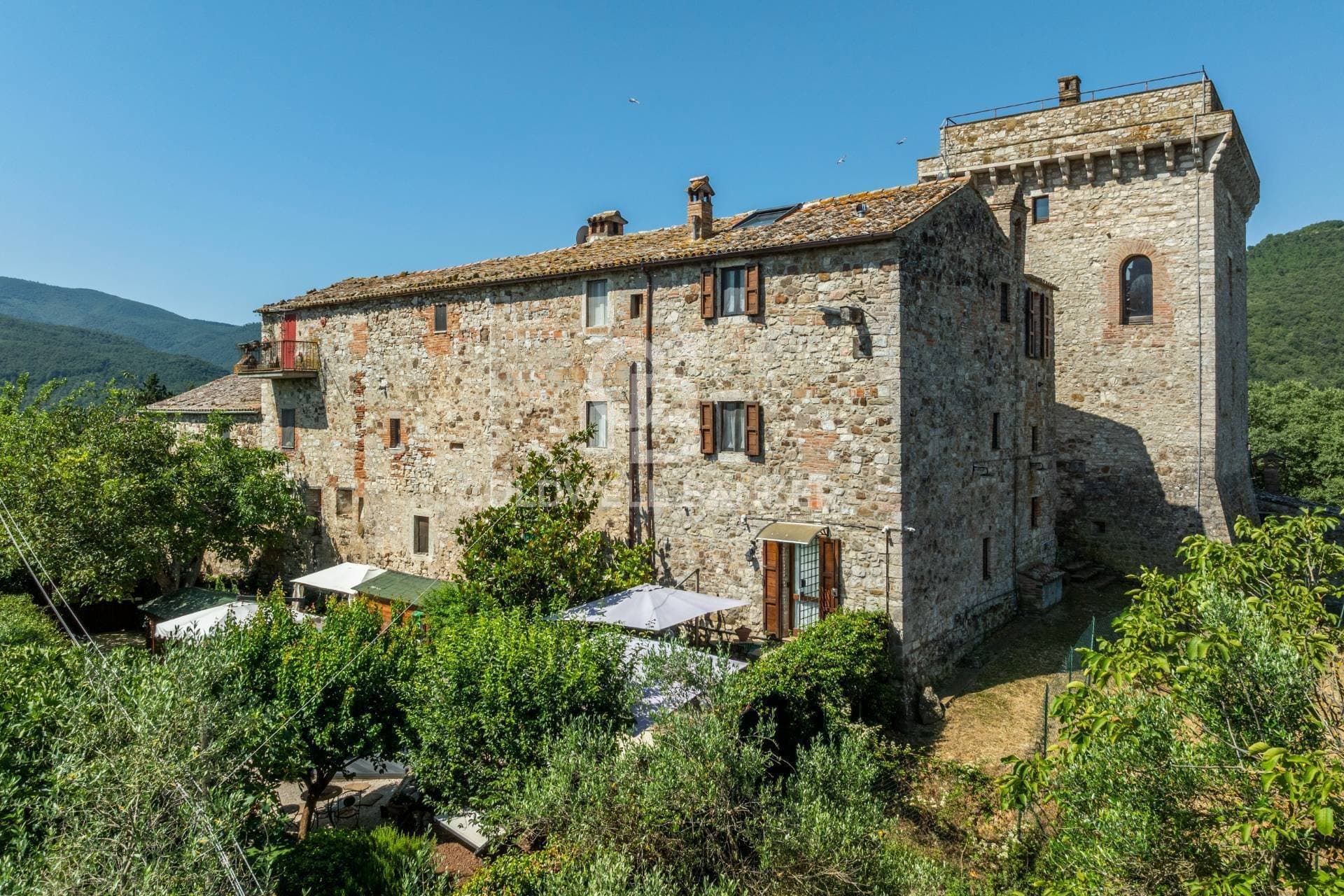 Borgo In Vendita A Todi