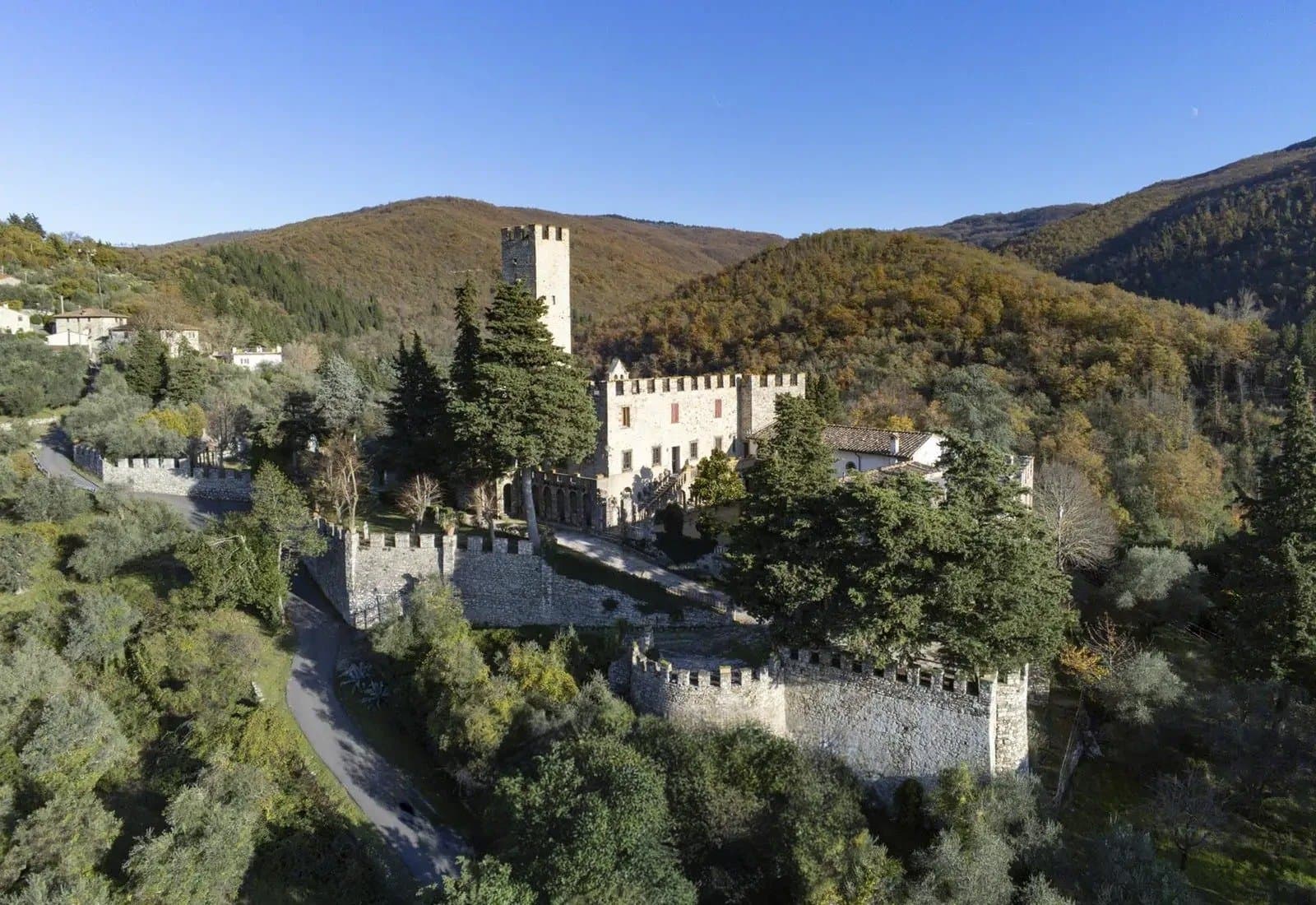 Castello Dei Lagri – A Prestigious Residence In The Heart Of Tuscany 4