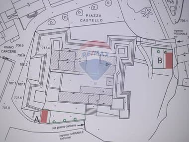 Castello In Vendita A Piazza Armerina — Medieval Castle for sale in Sicily, Italy