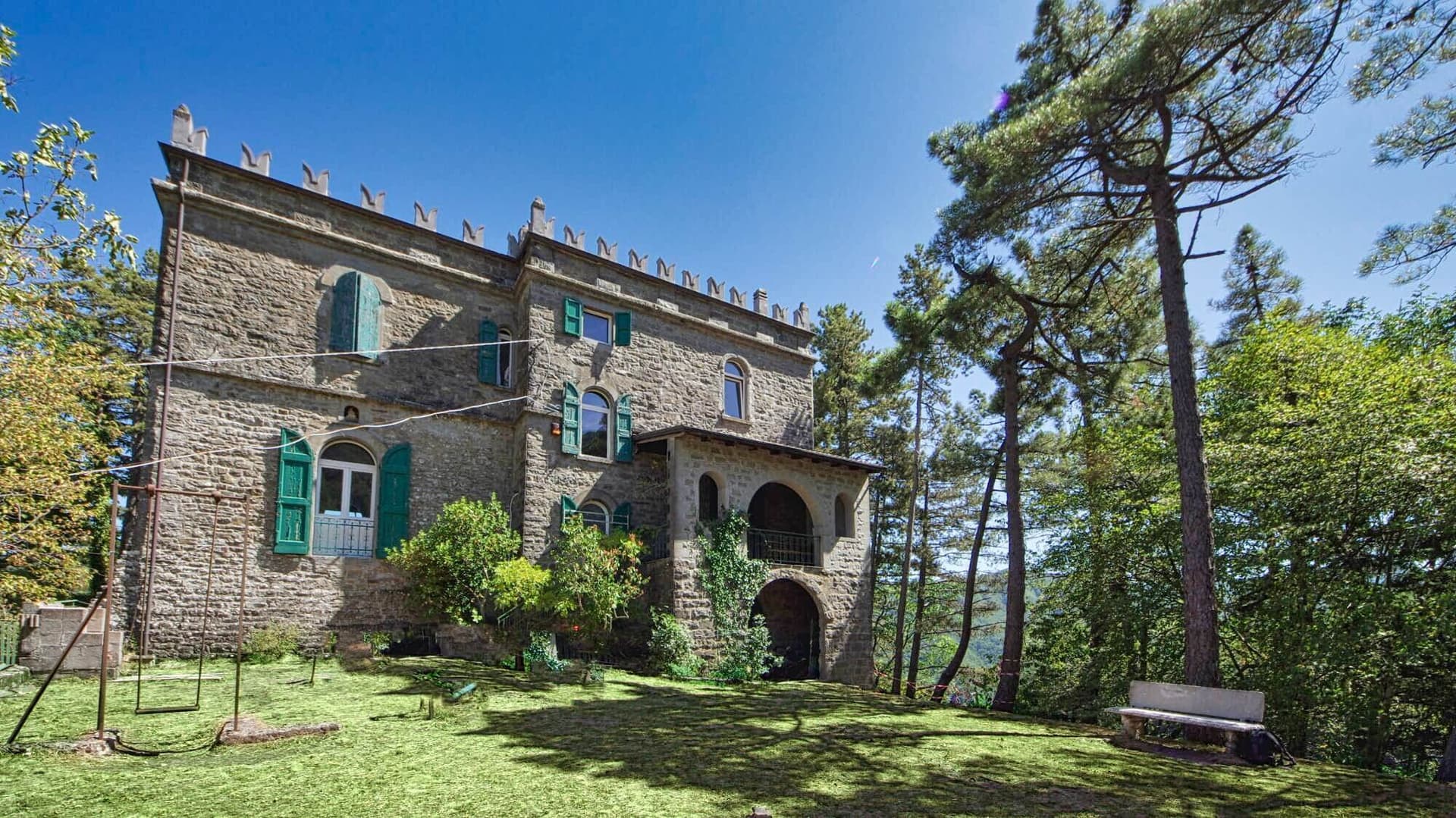 Castello In Vendita • Alto Reno Terme