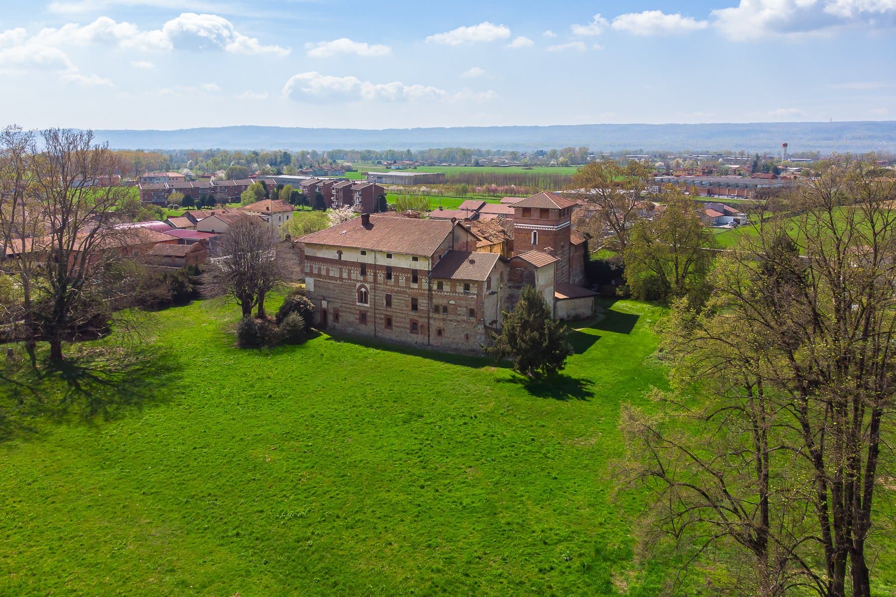 Castle Near Monferrato Area Biella 5