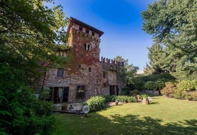 Castle Of Gorle – 13 Th Century National Monument For Sale 2