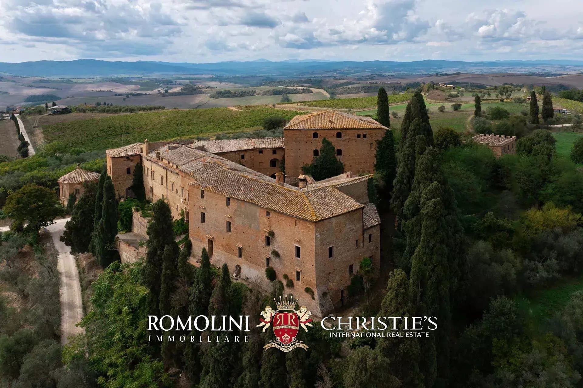 Castle To Be Renovated For Sale In Montalcino, Valdorcia — Medieval Castle for sale in Tuscany, Italy