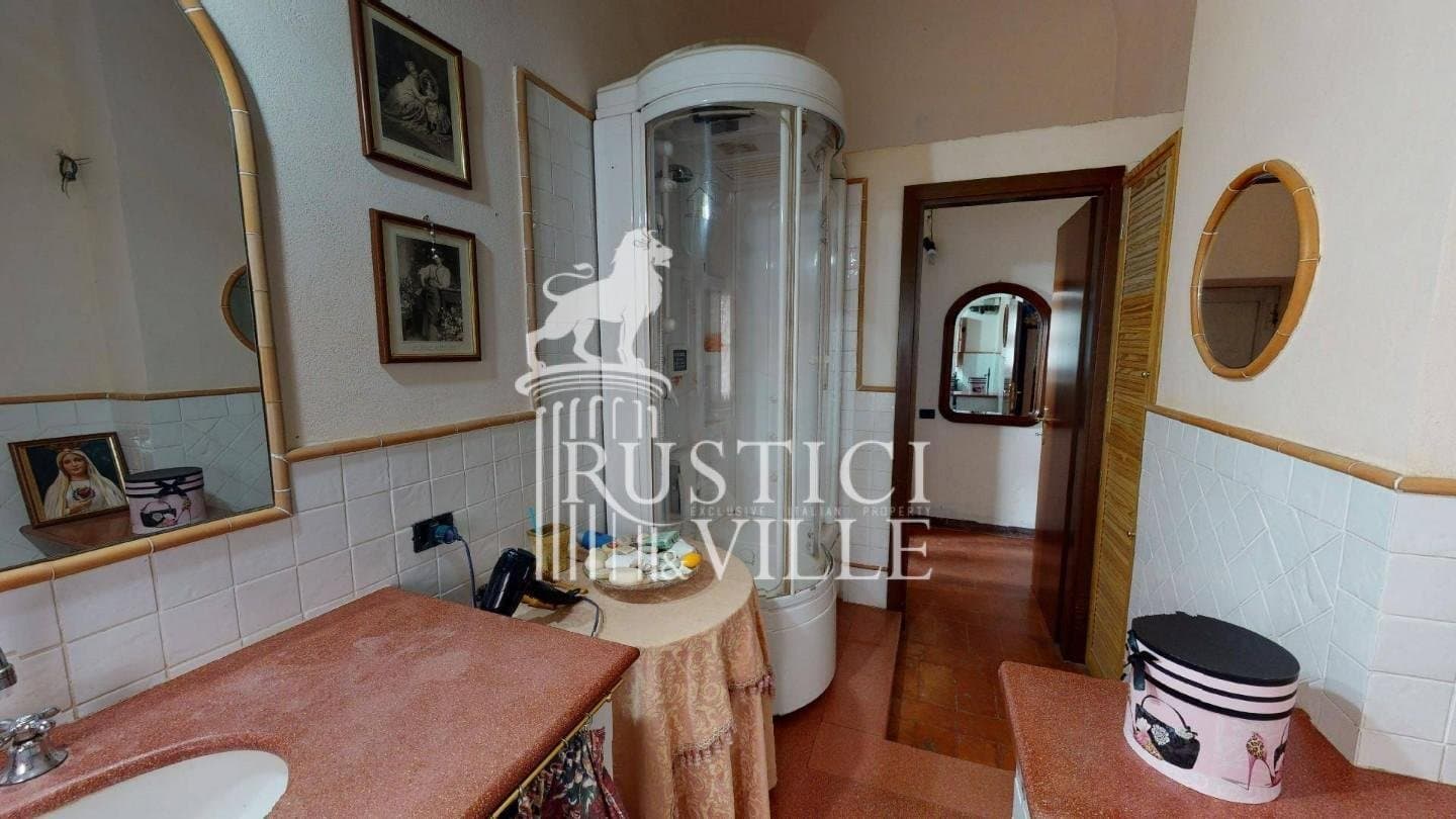 Edificio Storico In Vendita A Cascina Composto Da 20vani 3
