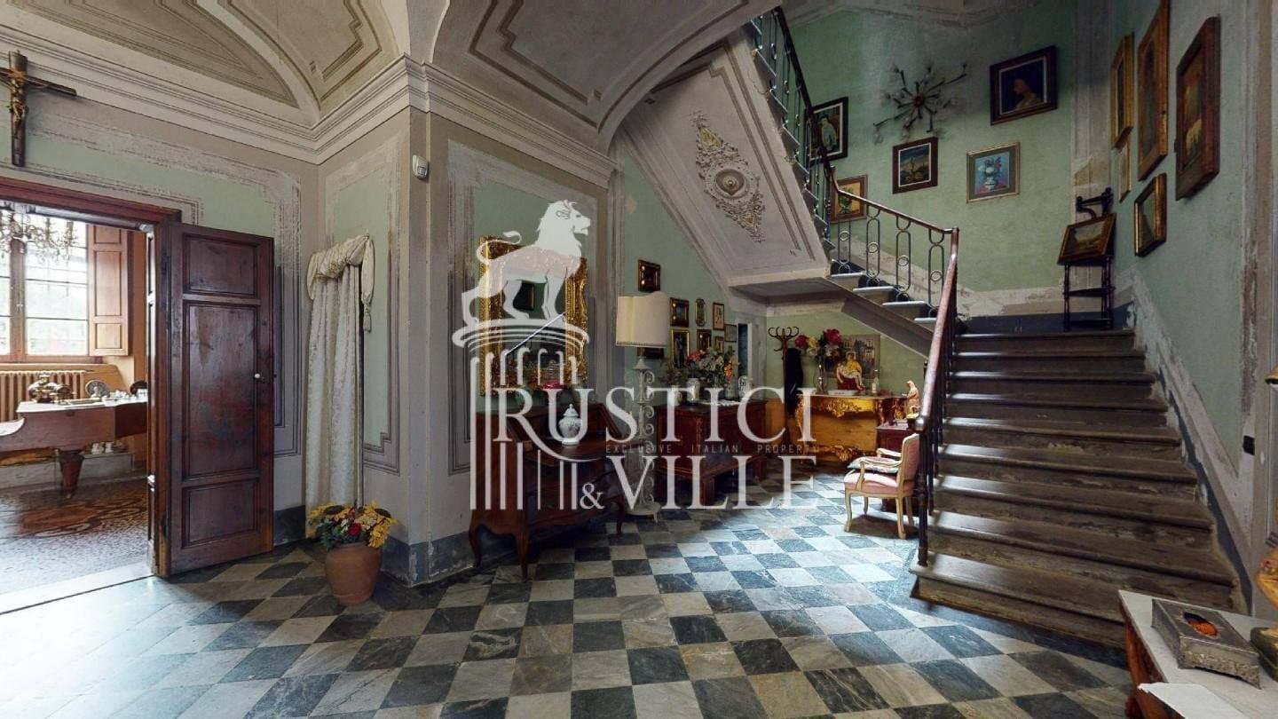 Edificio Storico In Vendita A Cascina Composto Da 20vani 4