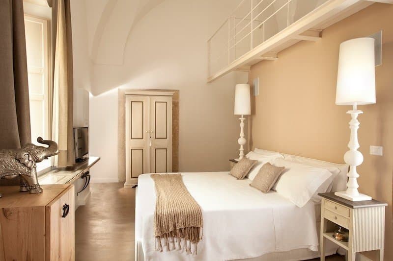 Historic 16th Century Palazzo In The Heart Of Lecce, Puglia's Baroque Pearl 3