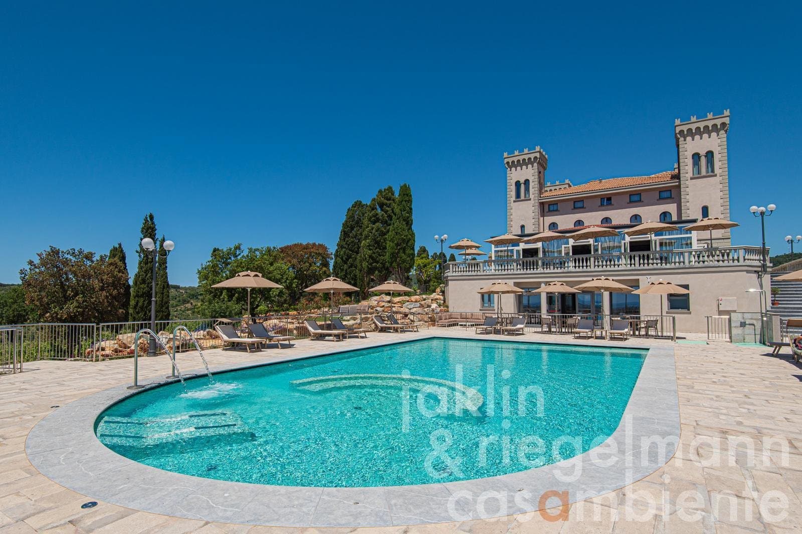 Historic Castle With Vineyard And Sea Views In Tuscany