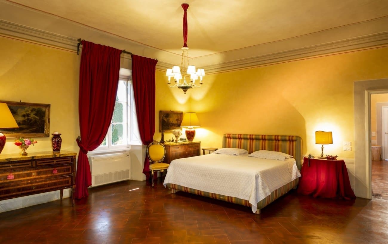 Majestic Medici Villa In The Florentine Hills 3