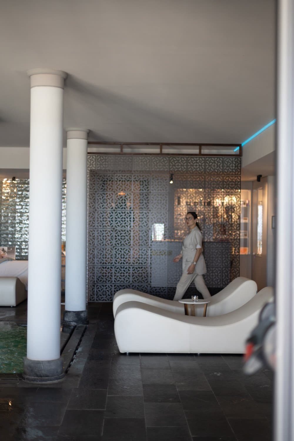 Modern Castle With Vineyard In Tuscany 2