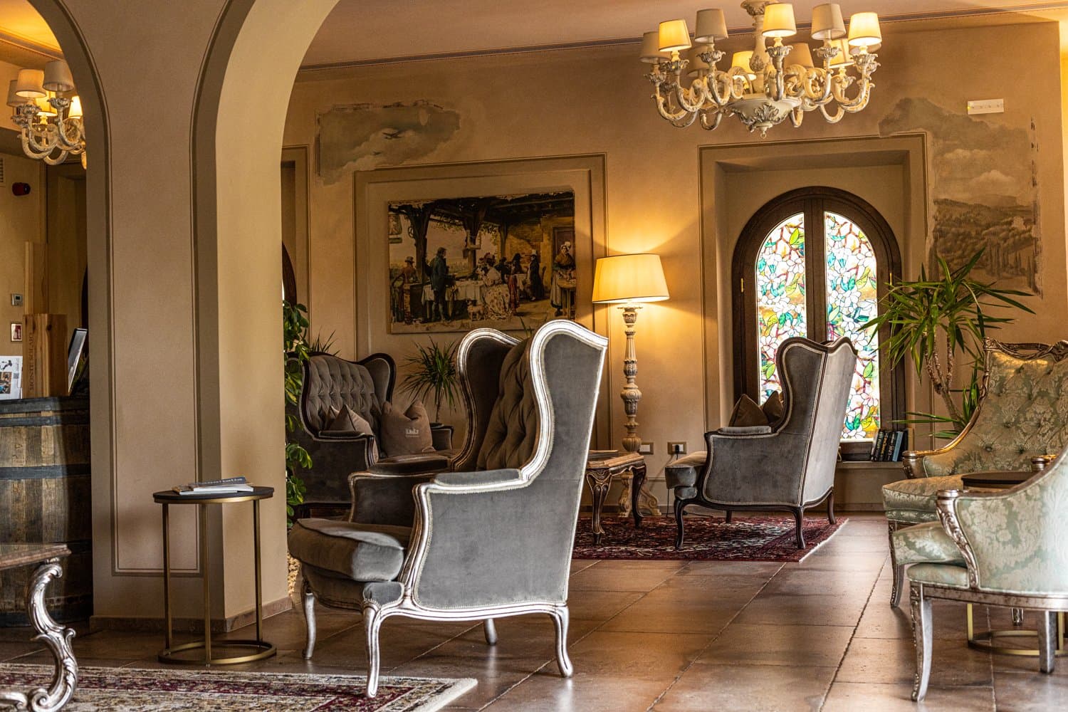 Modern Castle With Vineyard In Tuscany 5