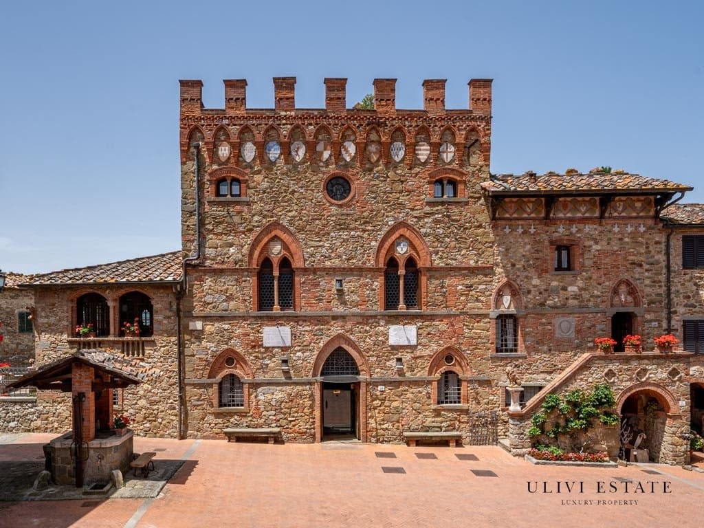 XII Century Fully Furnished Castle In Chianti, With Pool And Olive Grove Montebenichi (Ar)