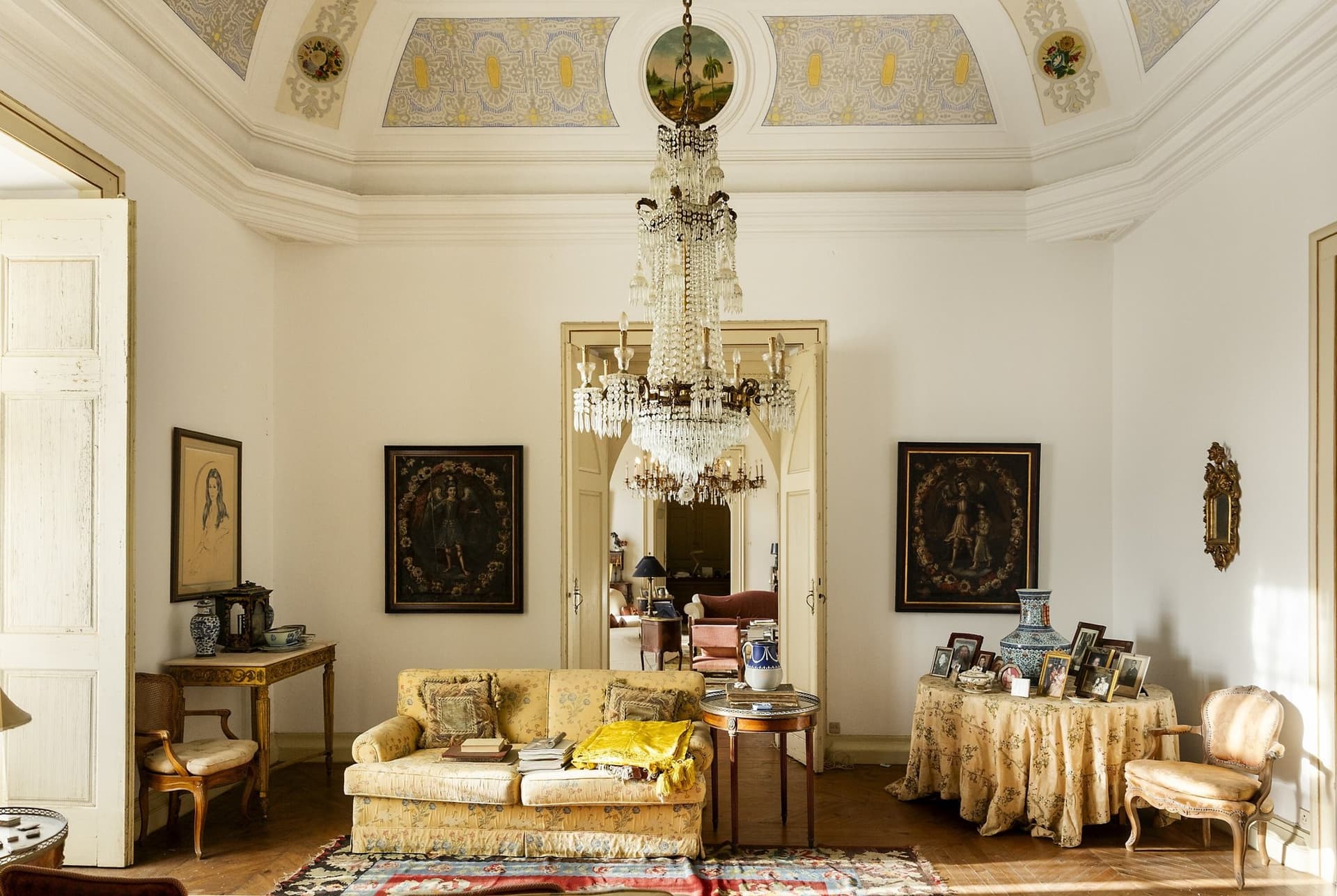 Historic 1857 Palace: The Legacy Of Joaquim Romão Mendes Papança In Reguengos De Monsaraz — Château for sale in Provence-Alpes-Côte d'Azur, France
