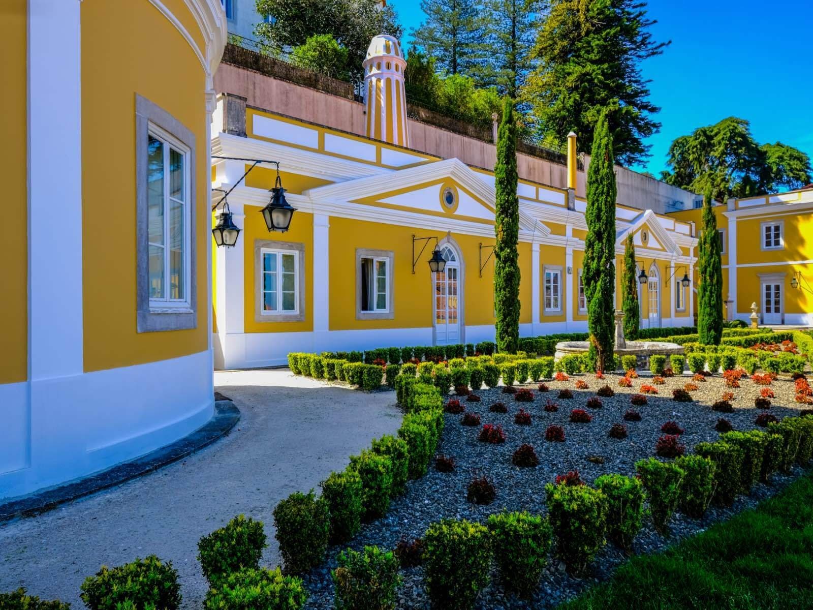 Romantic Palacete, 'A Quinta Do Saldanha' Was Built In 1830