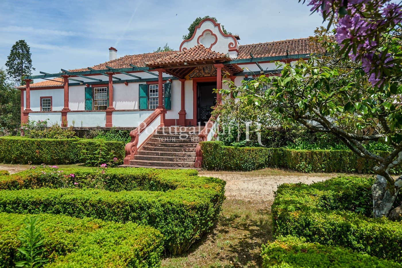 Stately Farm In águeda — Château for sale in Occitanie, France