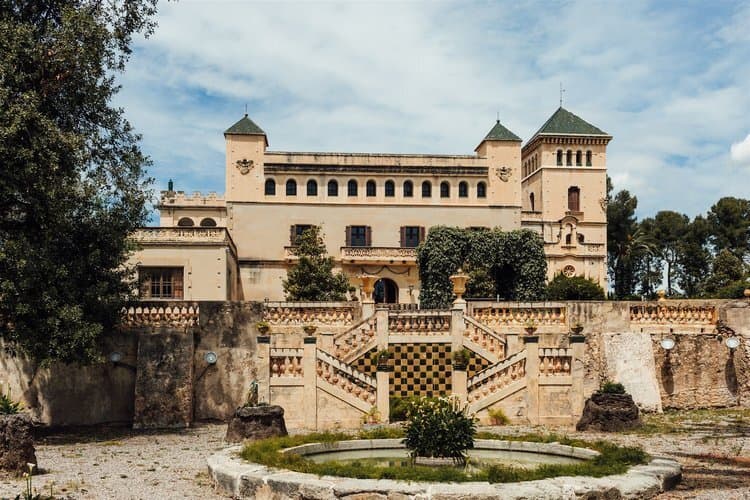 Historic Estate With Palace And Wine Production South Of Barcelona — Medieval Castle for sale in Catalonia, Spain