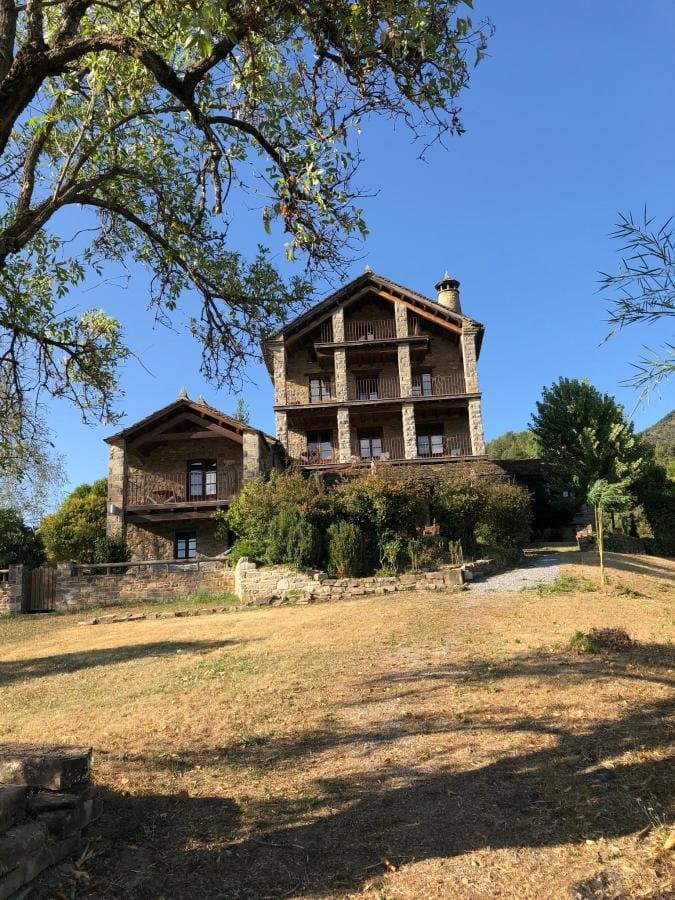 Manor In 100 Ha Private Land