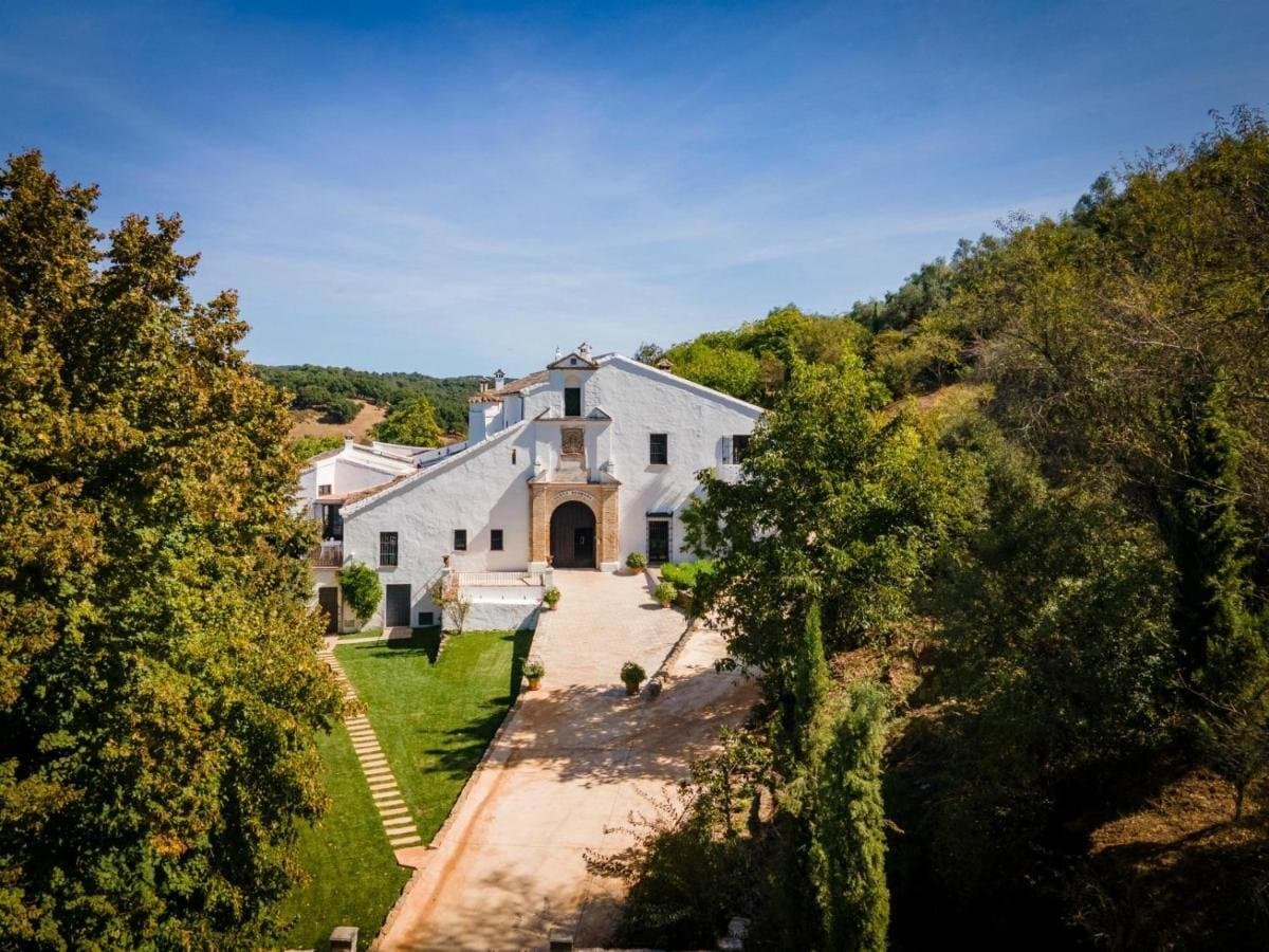 Peacefull Hacienda In Andalucia