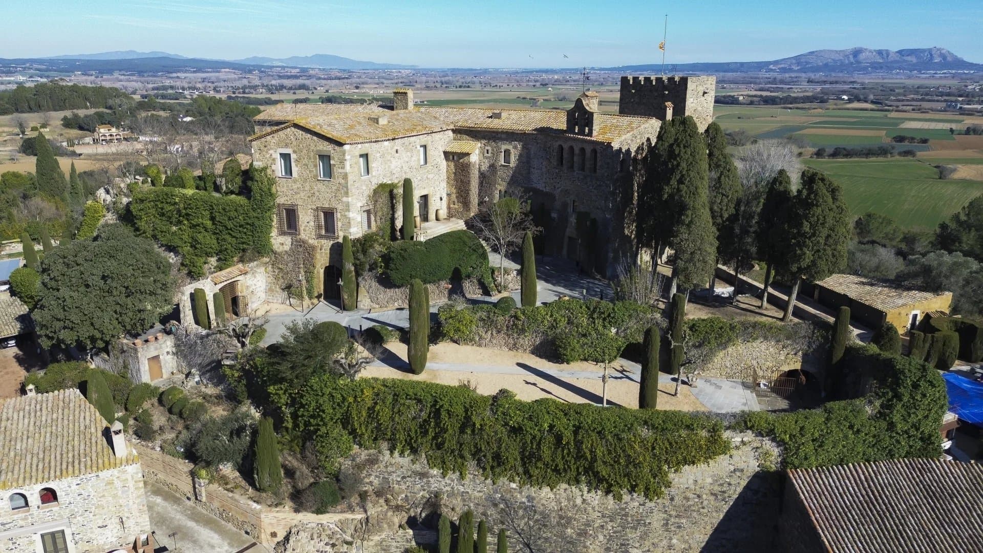 Restored Medieval Castle In The Heart Of The Costa Brava, Just 15 Minutes From The Beach.