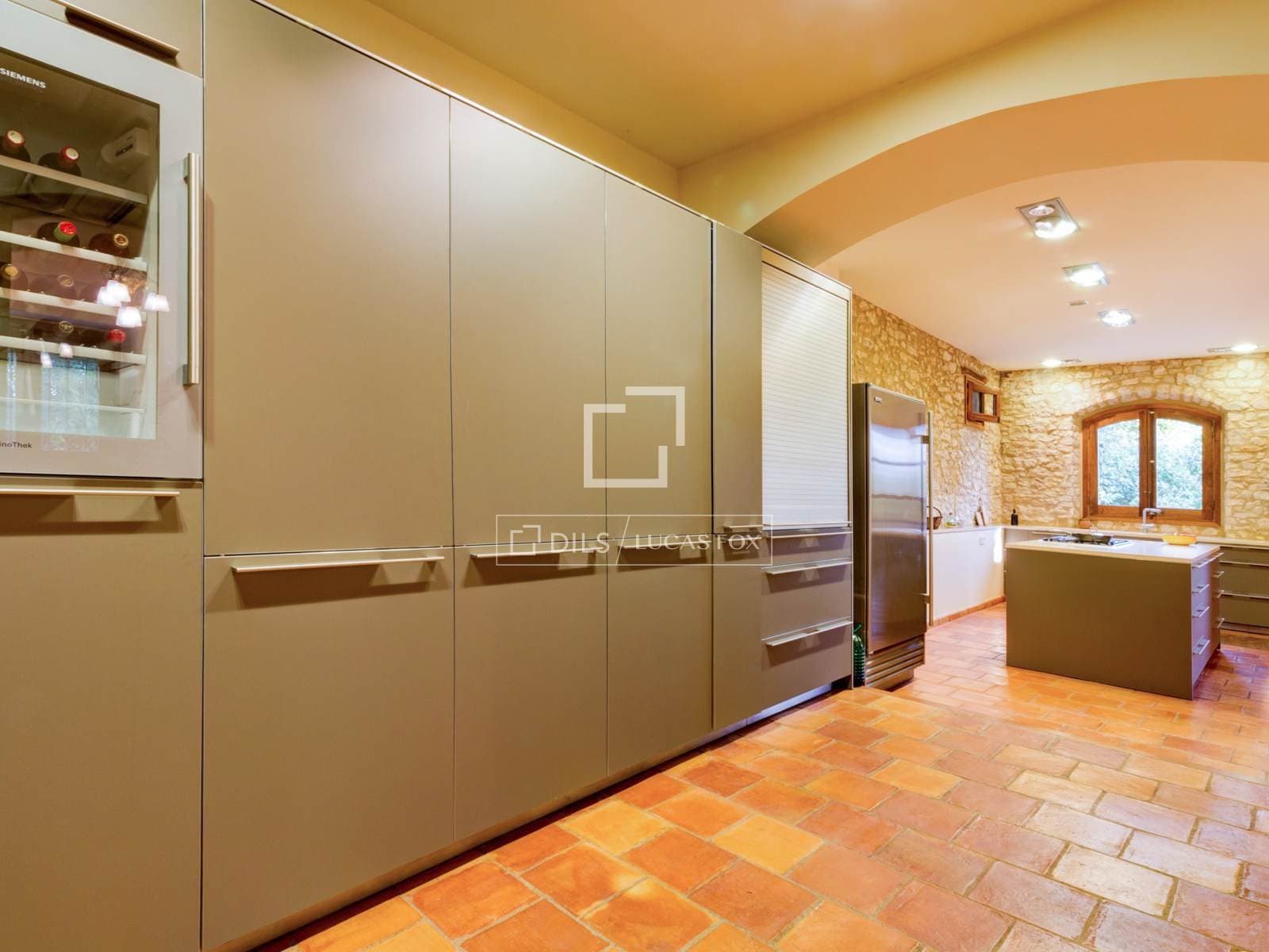 Restored Twelfth Century Property For Sale In A Historic Complex In Monasterio De Santes Creus, Tarr 3