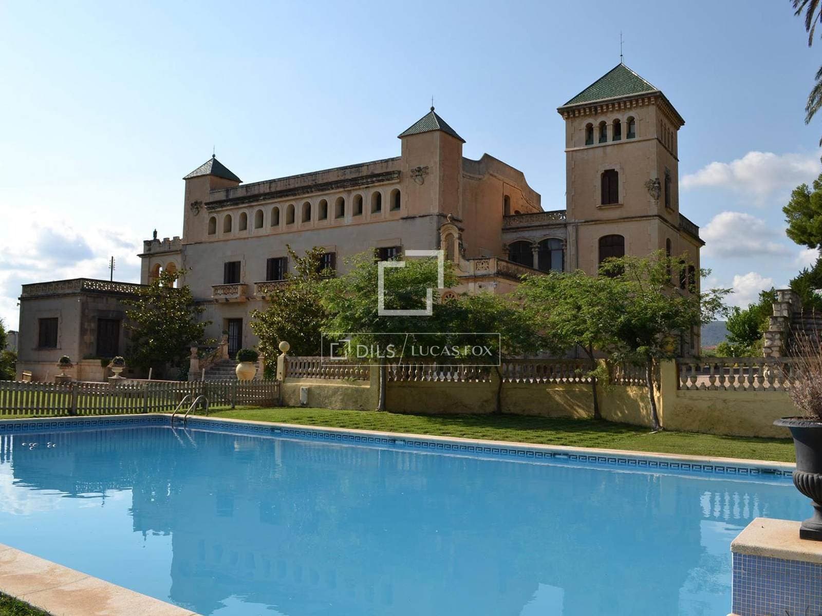 Rural Estate With 20ha Of Operating Vineyards For Sale In Tarragona 2