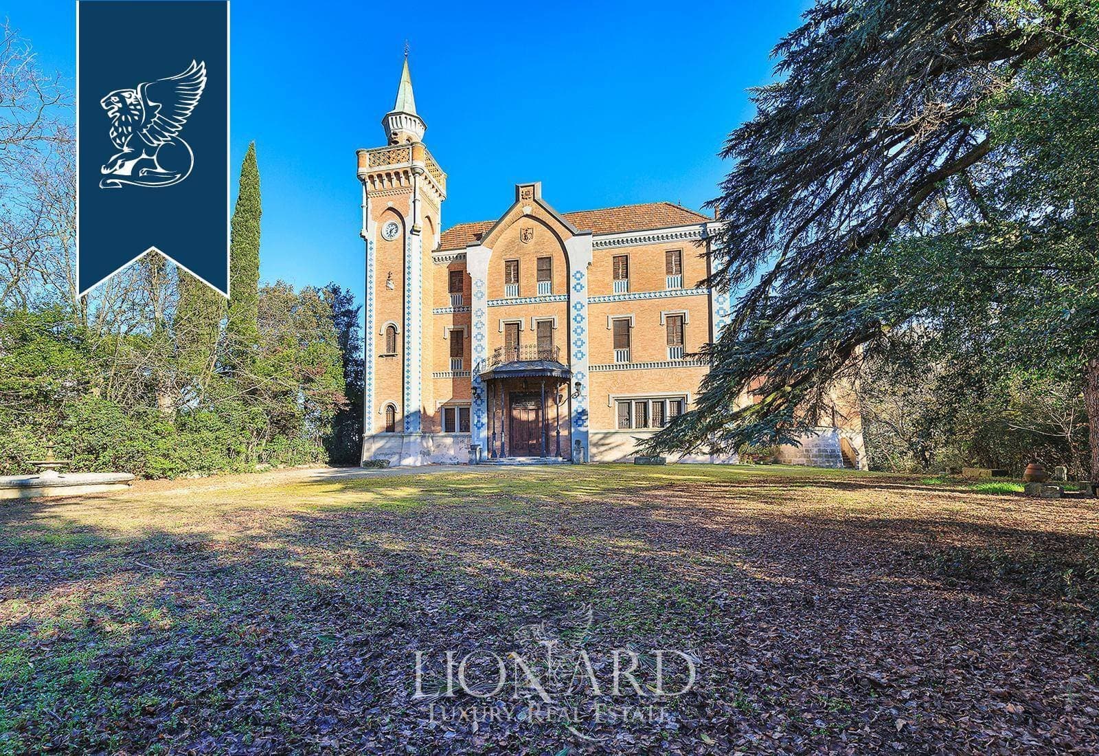 Luxurious Castle For Sale In Emilia Romagna 2