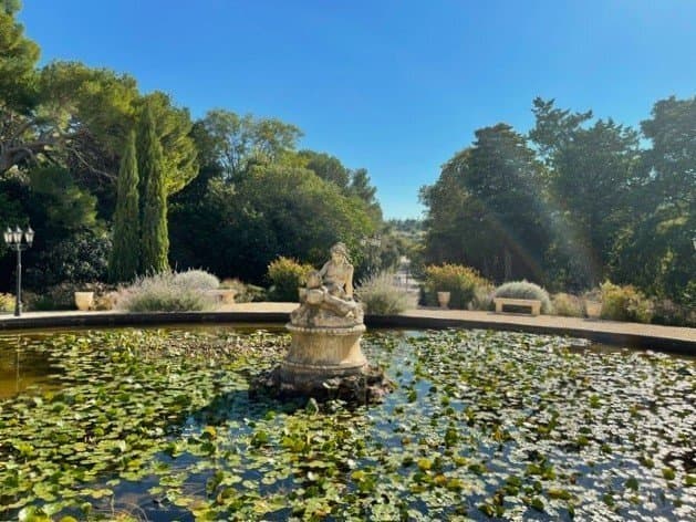 Exceptional Chateau In The Alpilles 3