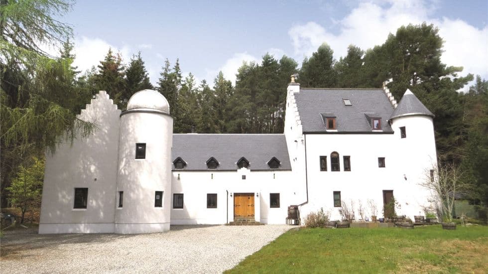 €450k Invergordon, SCOTLAND. Tower House Replica for Sale 2