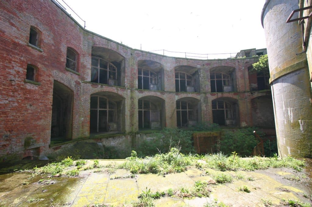 £150k Pembs, WALES. Island Sea Fort for Sale 3