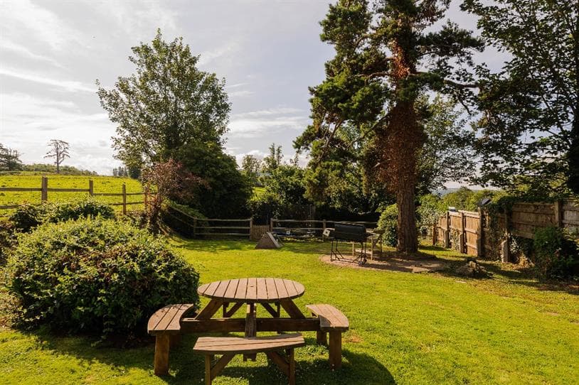 £450k Pencraig, WALES. Neo-Gothic Gatehouse for Sale 3