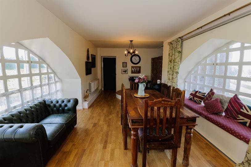 £450k Pencraig, WALES. Neo-Gothic Gatehouse for Sale 5